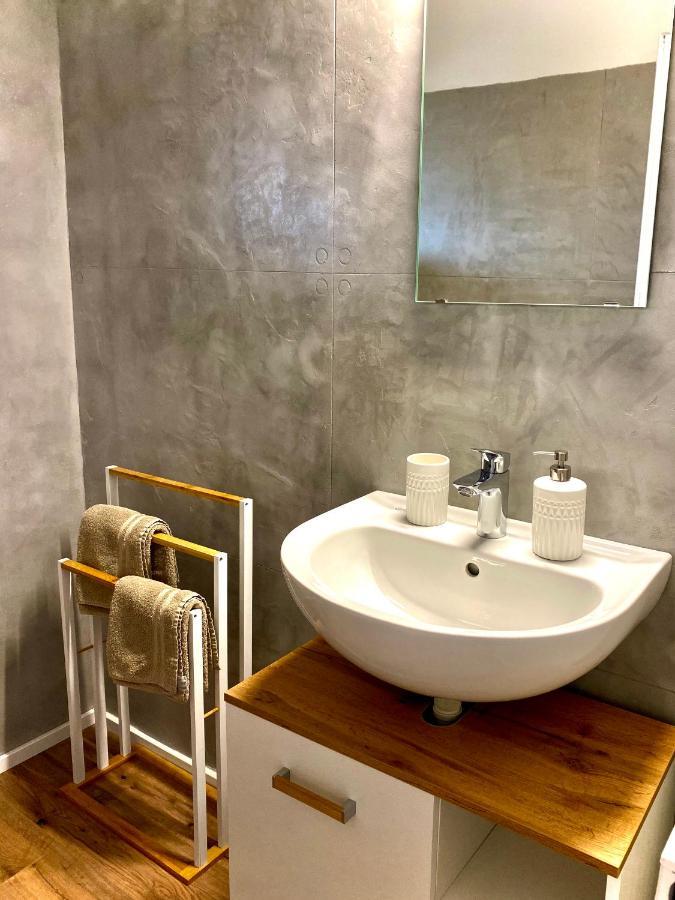 Appartement Haus Seerose 라이스임알바흐탈 외부 사진