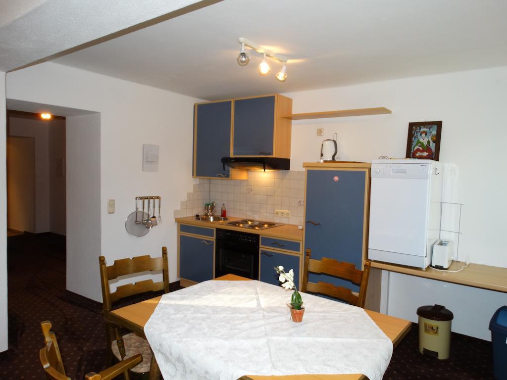 Appartement Haus Seerose 라이스임알바흐탈 객실 사진